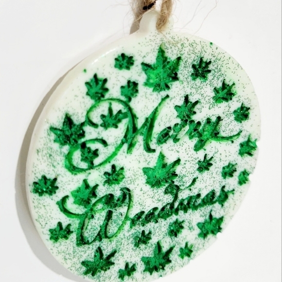 Merry Weedmas Green and White Hand Holiday Ornament - Picture 4 of 5